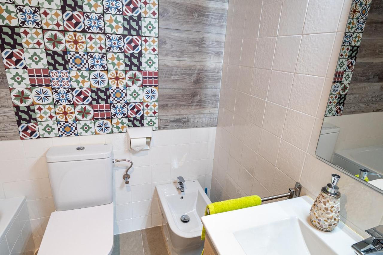Liana Seaview & Beach - Apartment Montgat Esterno foto