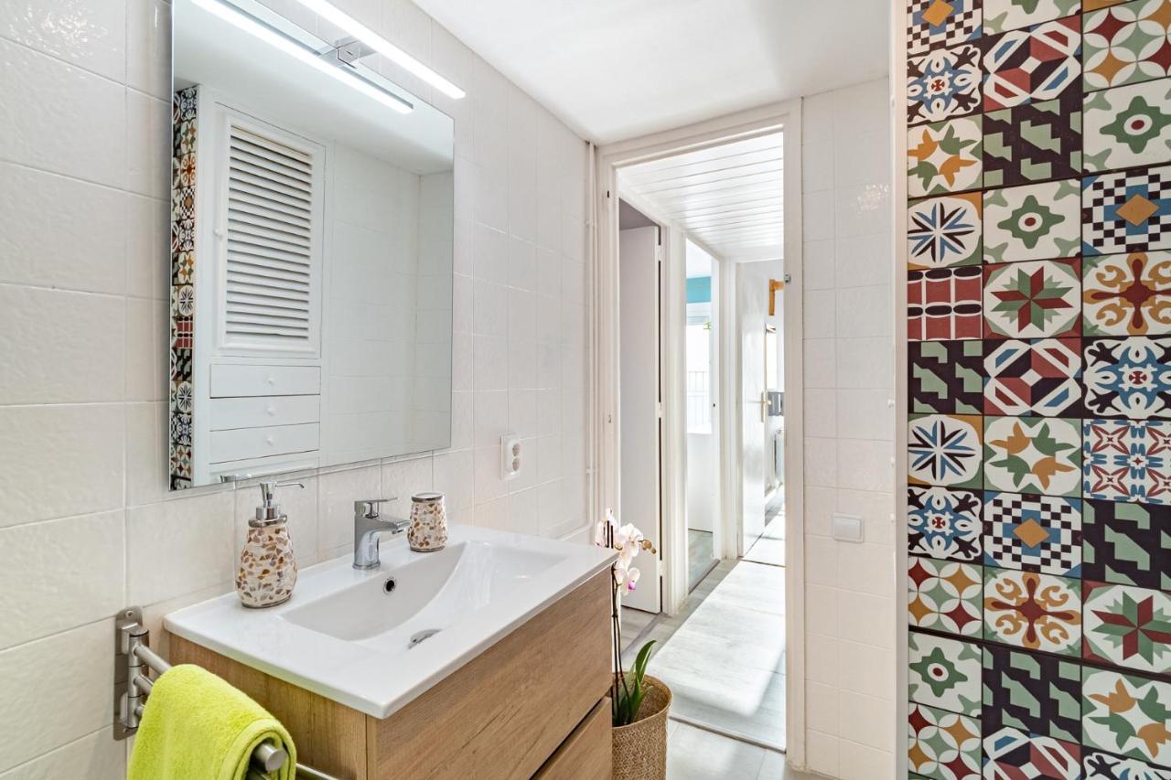 Liana Seaview & Beach - Apartment Montgat Esterno foto