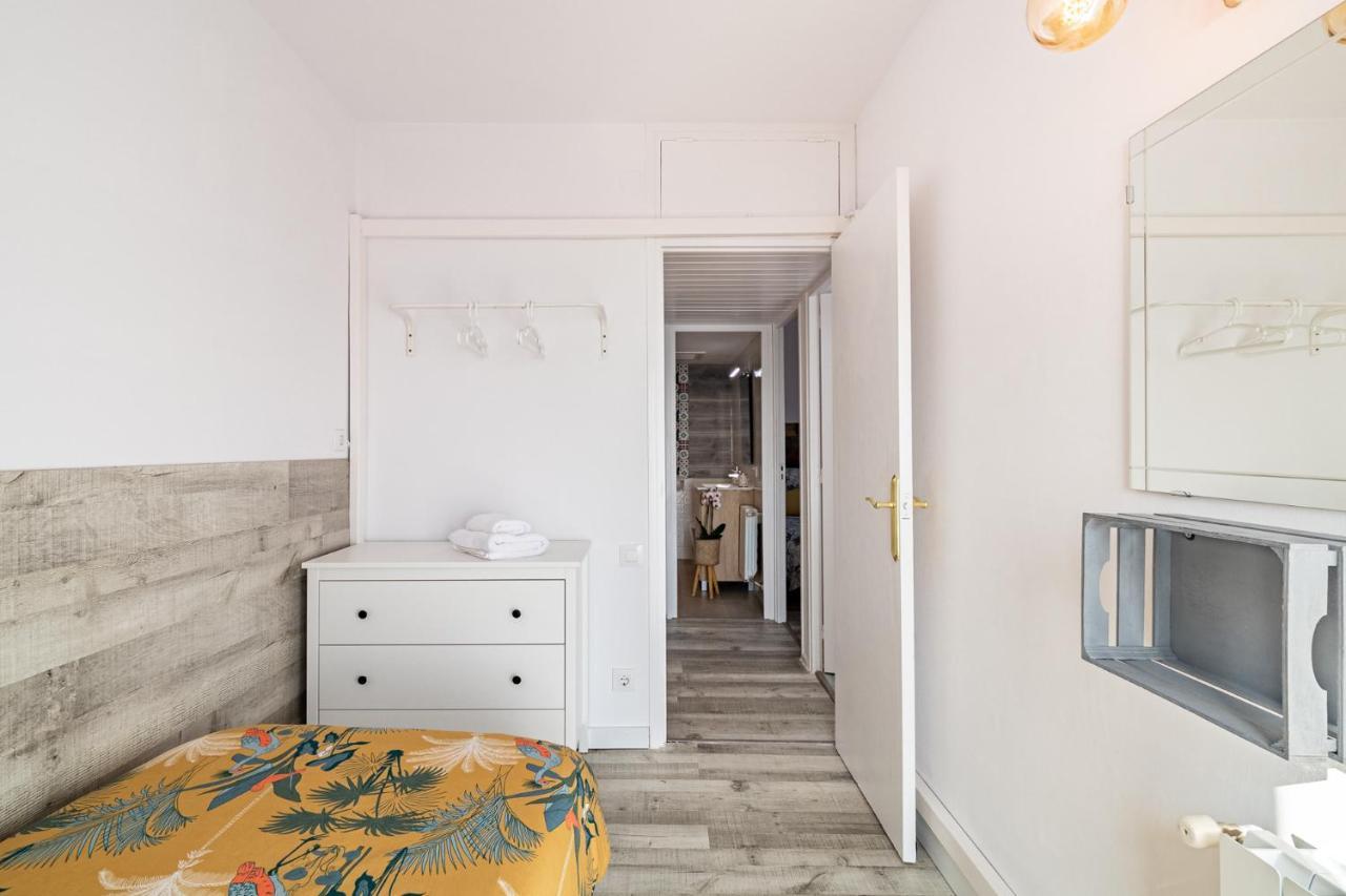 Liana Seaview & Beach - Apartment Montgat Esterno foto