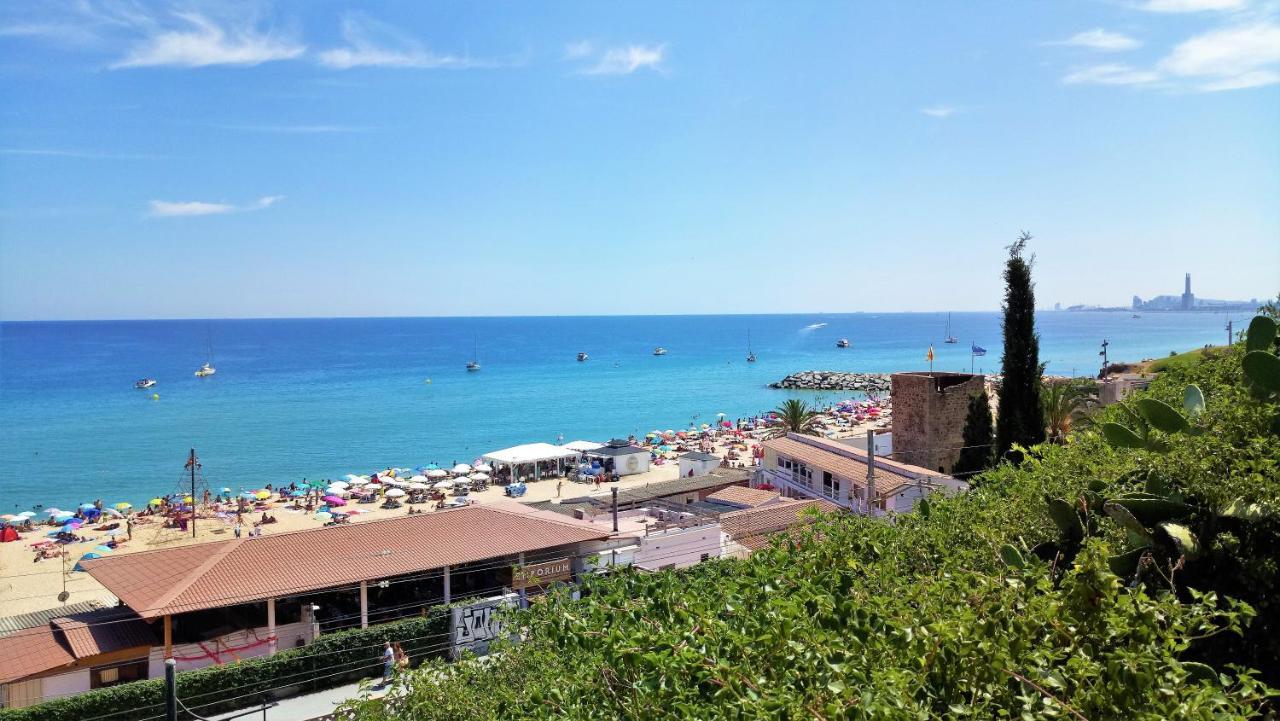 Liana Seaview & Beach - Apartment Montgat Esterno foto