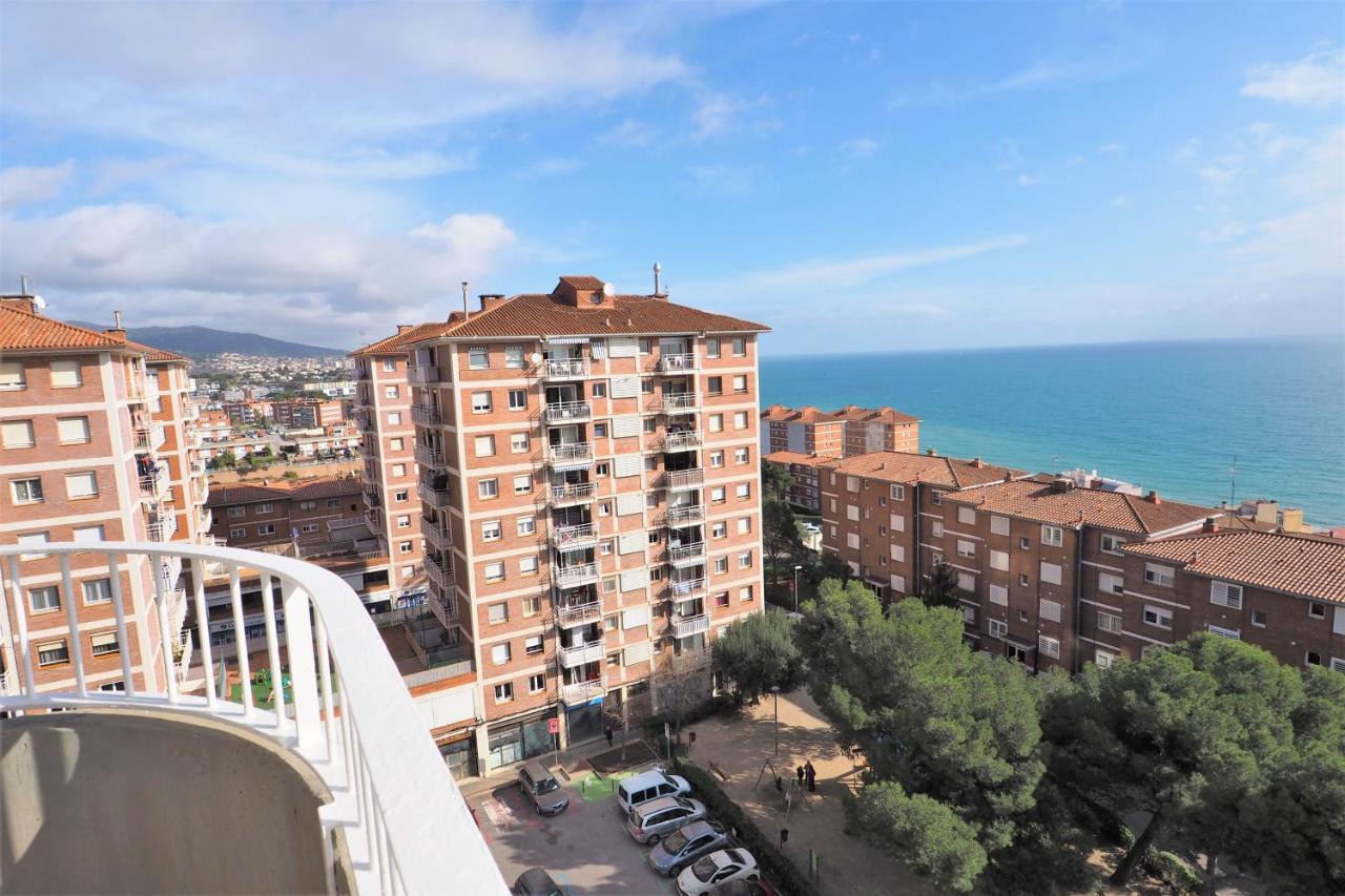 Liana Seaview & Beach - Apartment Montgat Esterno foto